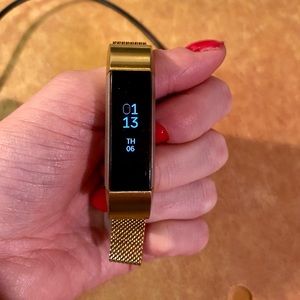 Fit Bit Ulta - includes 4 bands and charger!